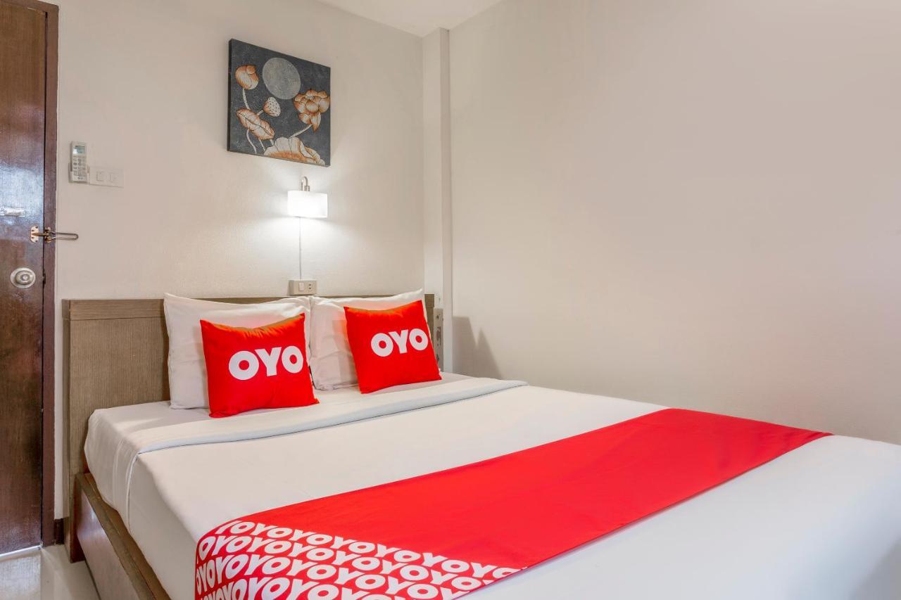 Super Oyo 1096 Winner Inn Hotel Čiang Mai Exteriér fotografie