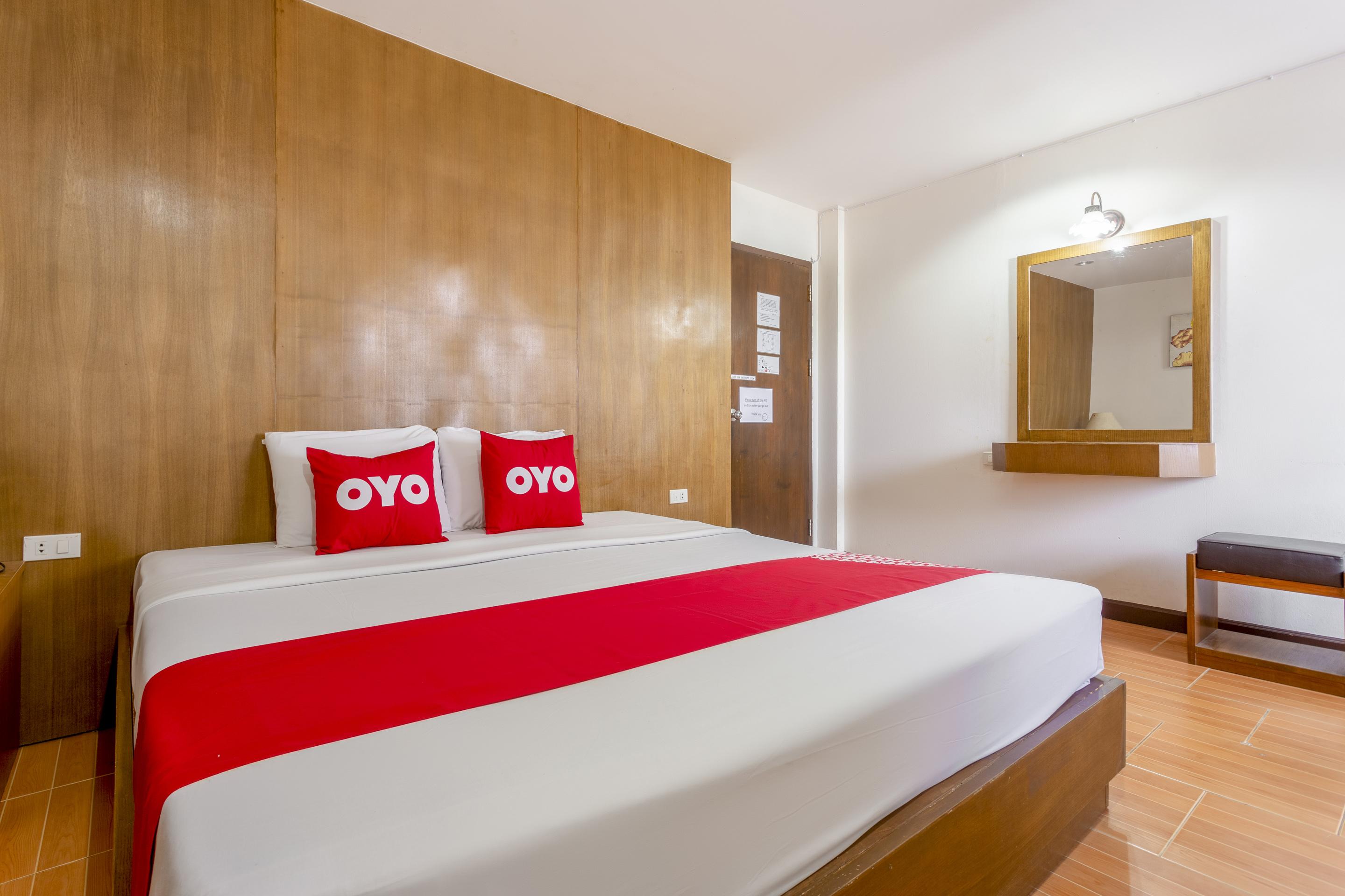 Super Oyo 1096 Winner Inn Hotel Čiang Mai Exteriér fotografie