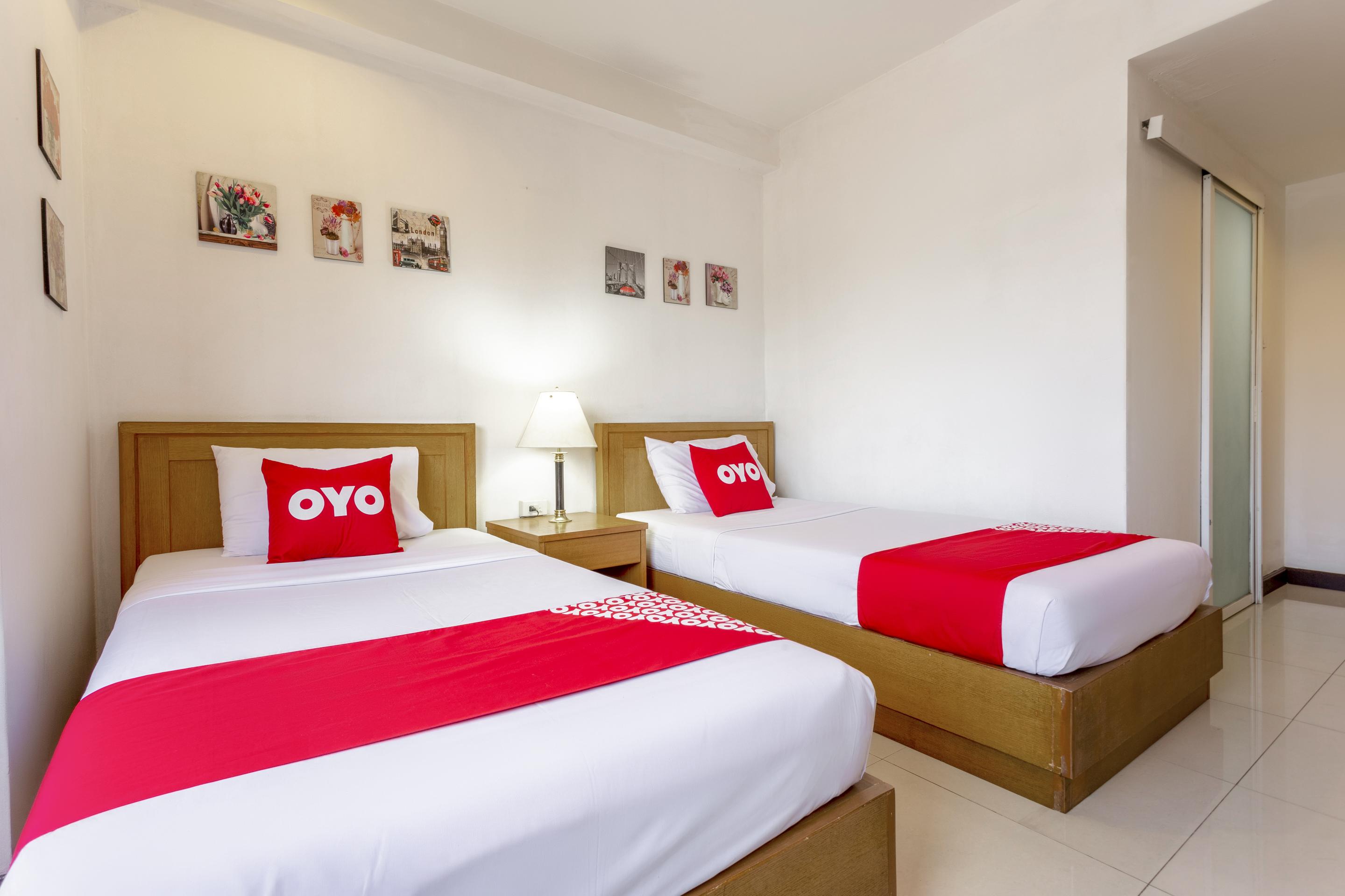 Super Oyo 1096 Winner Inn Hotel Čiang Mai Exteriér fotografie