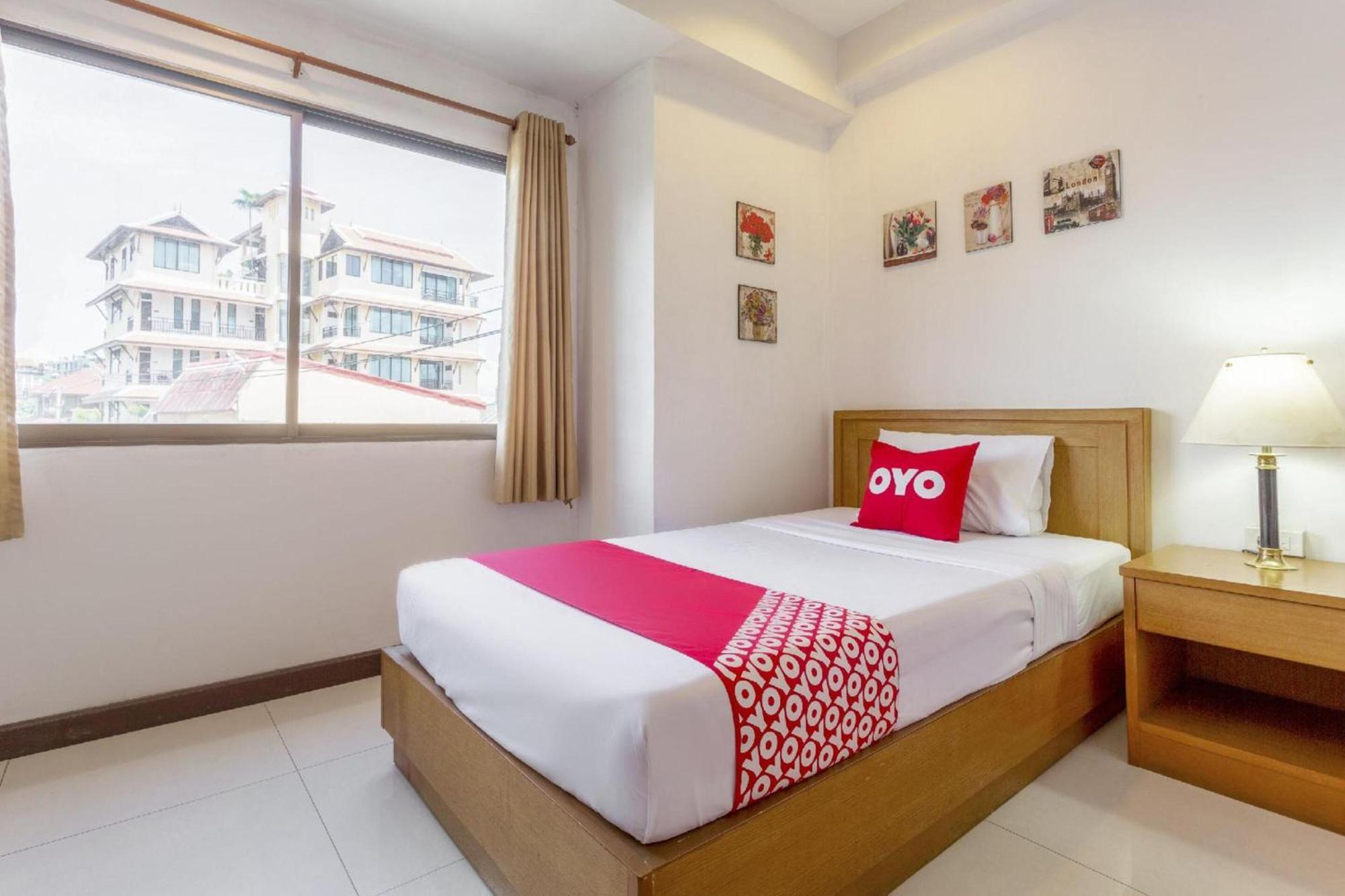 Super Oyo 1096 Winner Inn Hotel Čiang Mai Exteriér fotografie